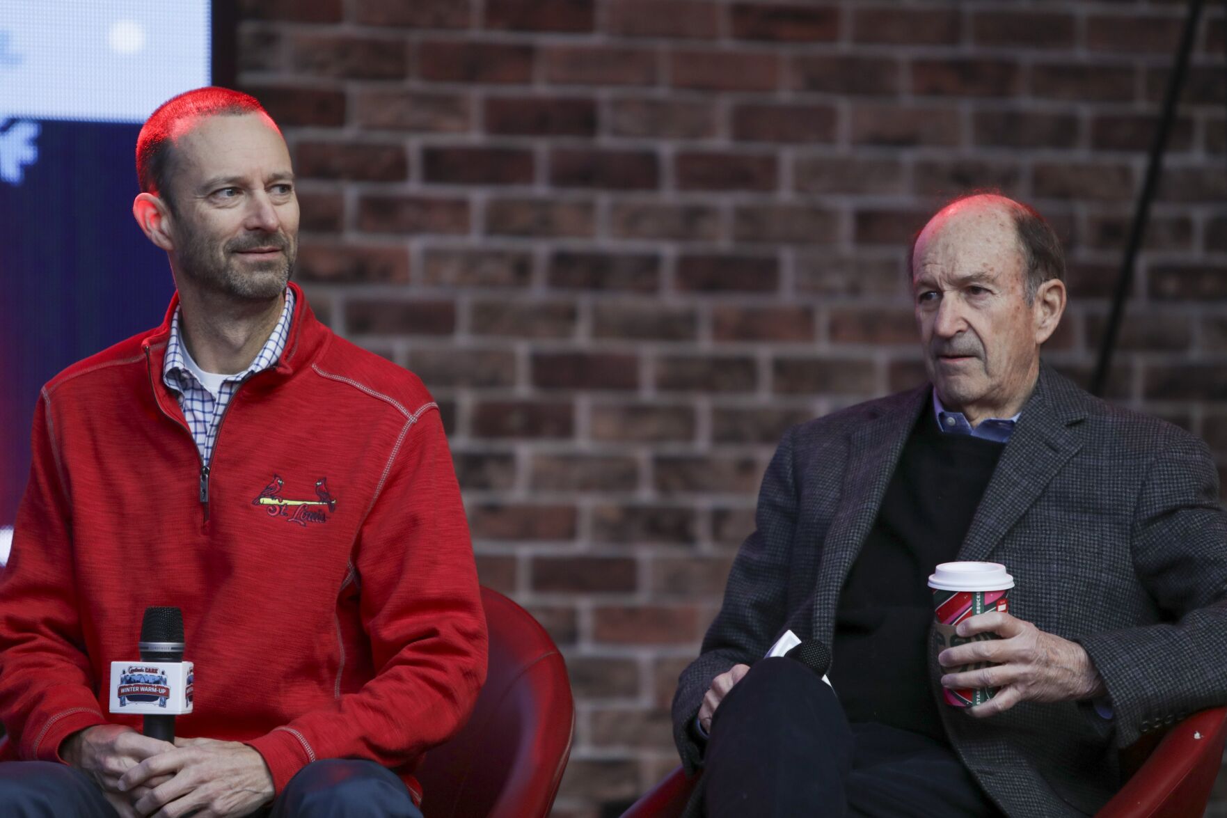 Cardinals fans brave cold for Winter Warm-Up